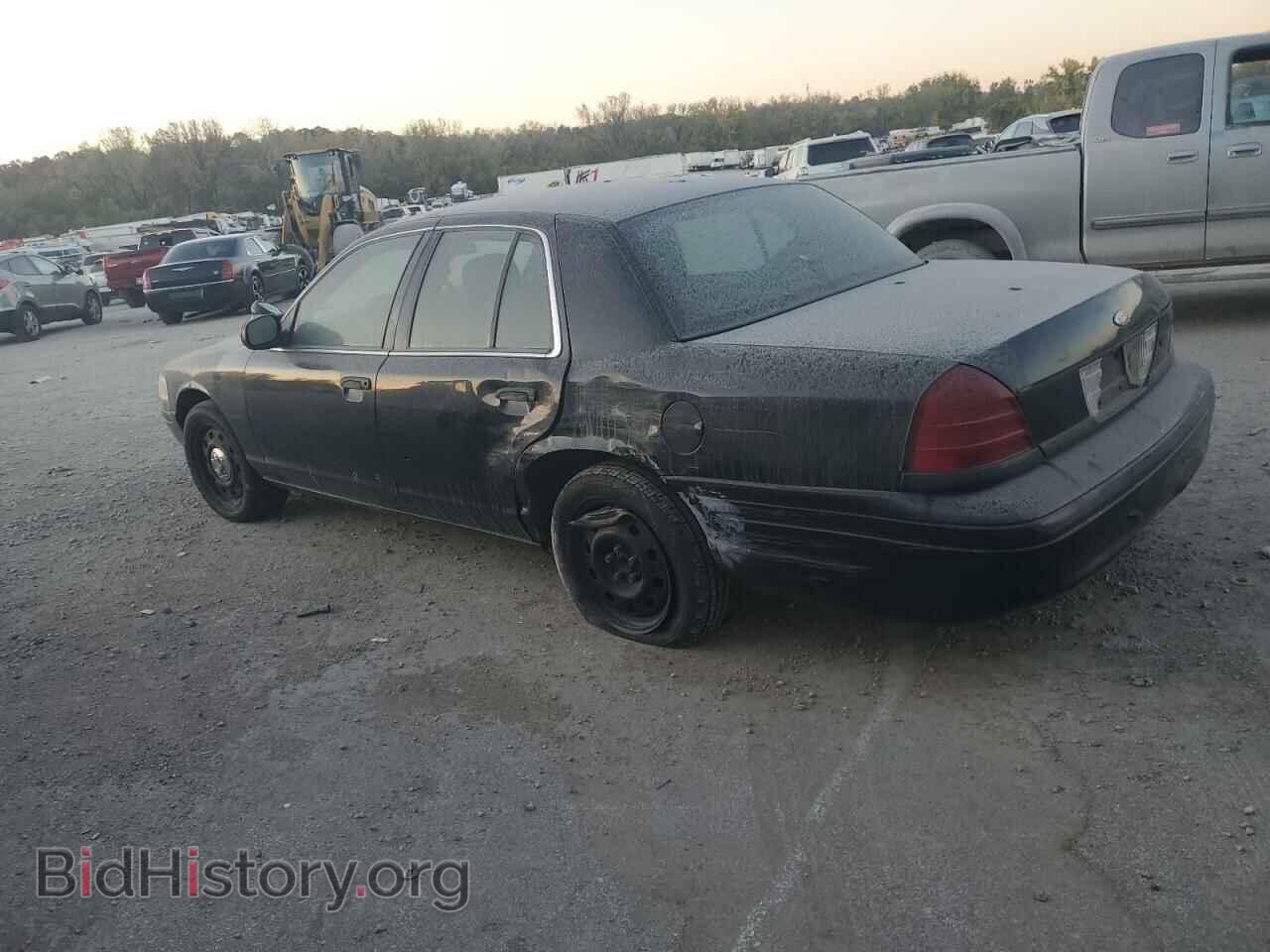 2007 FORD CROWN VIC - VIN: 2FAFP71W47X156092 - Фото 2