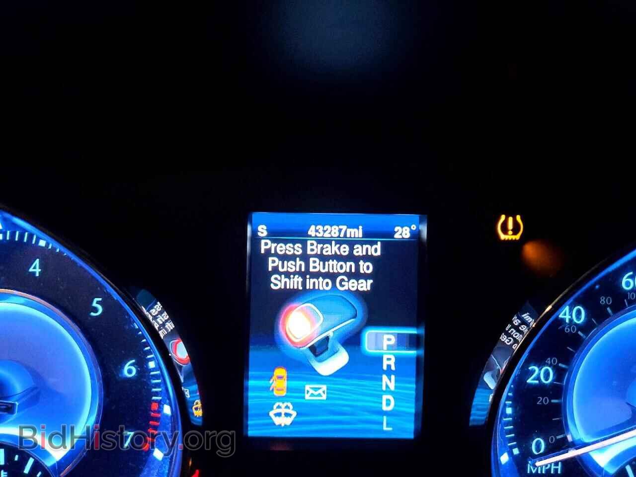 2013 CHRYSLER 300 - VIN: 2C3CCARGXDH528077 - Photo 9
