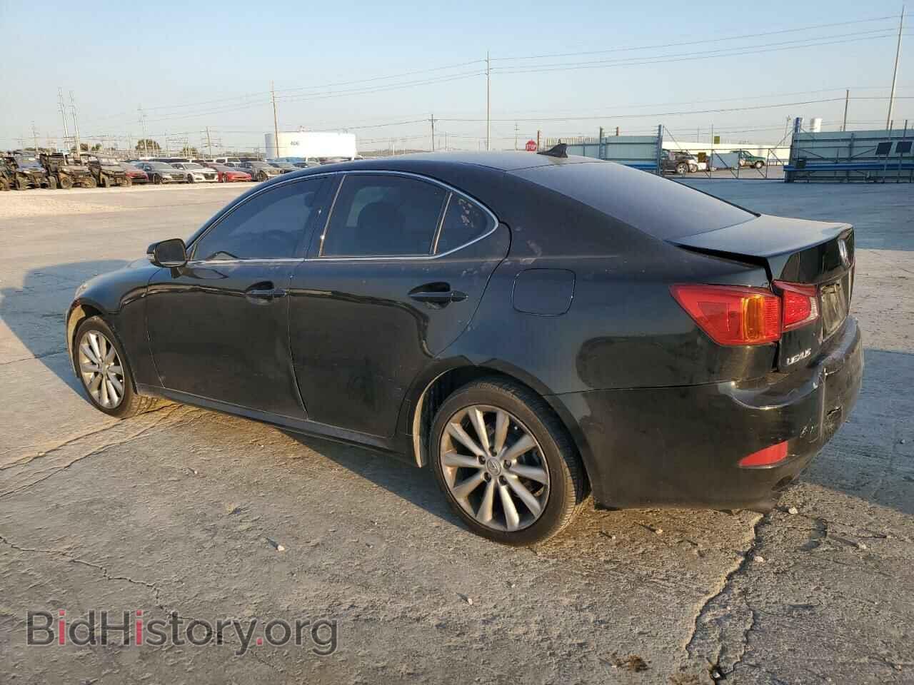 2010 LEXUS IS - VIN: JTHCF5C20A5036389 - Фото 2