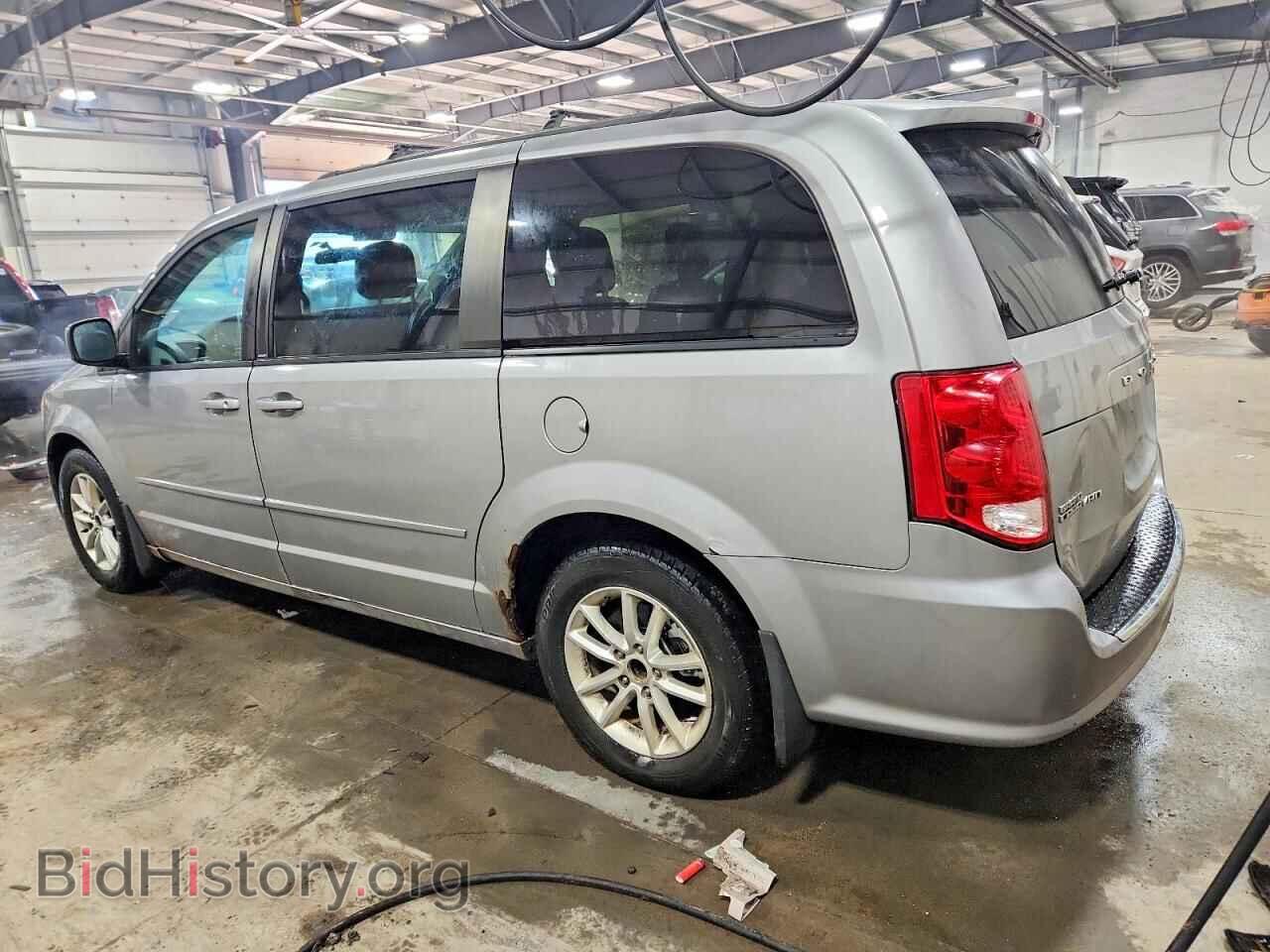 2013 DODGE CARAVAN - VIN: 2C4RDGCG1DR600504 - Photo 2