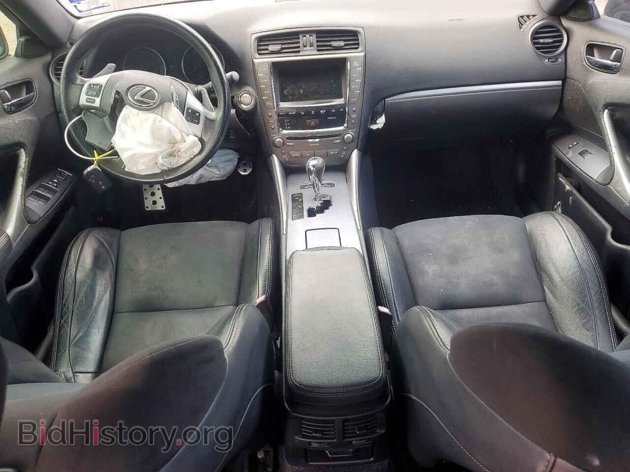 2011 LEXUS IS - VIN: JTHBF5C28B5136804 - Photo 8