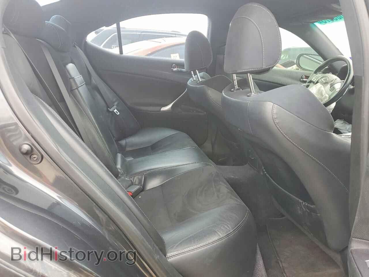 2011 LEXUS IS - VIN: JTHBF5C28B5136804 - Photo 10