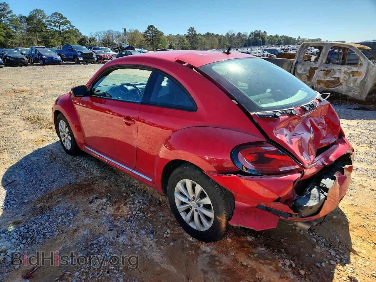 2019 VOLKSWAGEN BEETLE - VIN: 3VWFD7AT0KM716720 - Фото 2