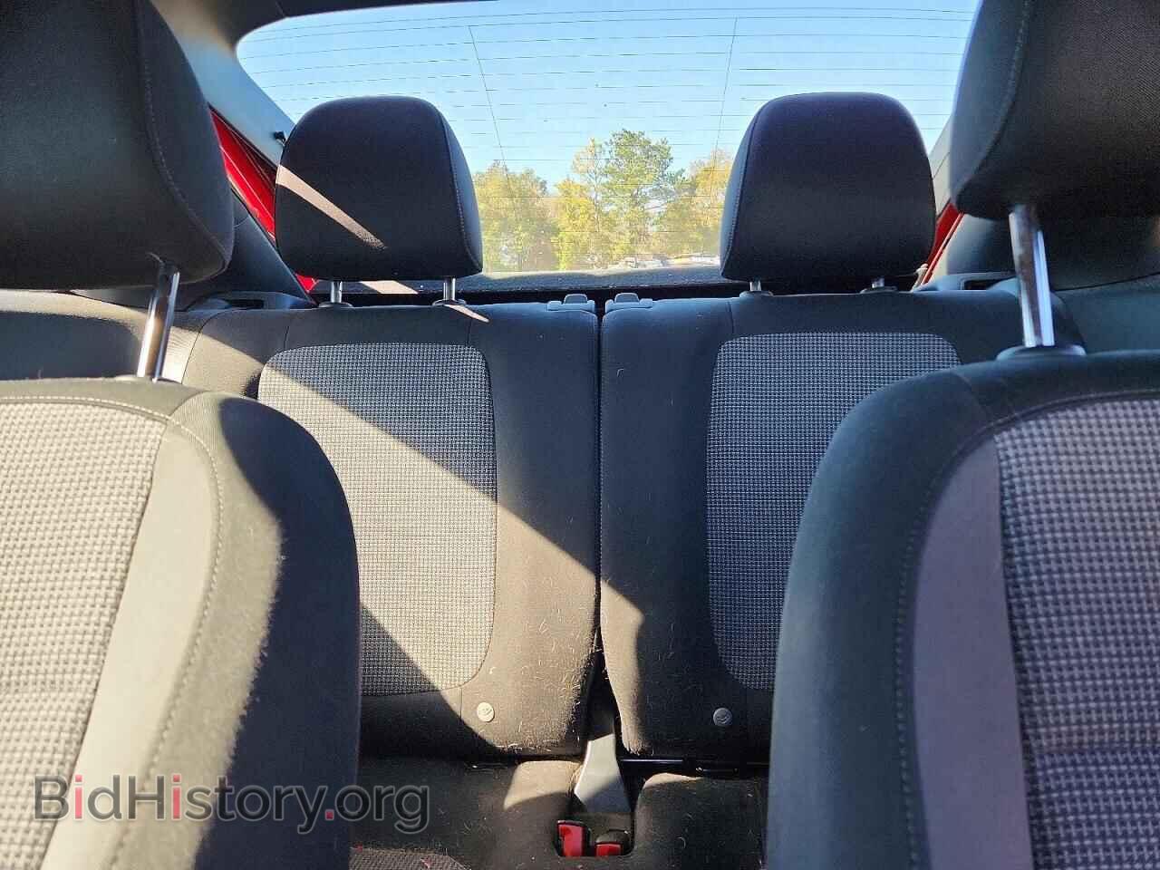 2019 VOLKSWAGEN BEETLE - VIN: 3VWFD7AT0KM716720 - Фото 10