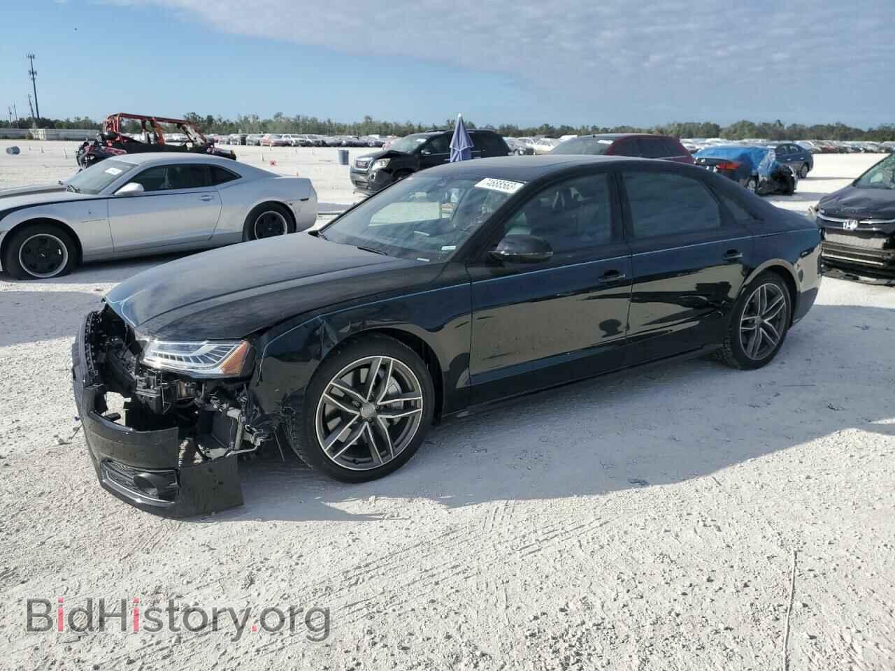 Photo WAU43AFD2HN001624 - AUDI A8 2017