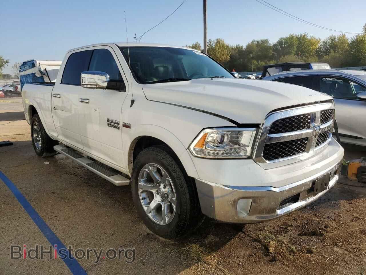 2017 RAM 1500 - VIN: 1C6RR7VTXHS533733 - Фото 4