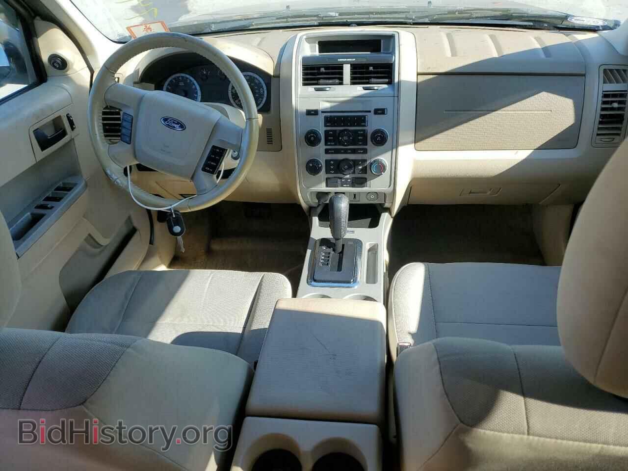 2011 FORD ESCAPE - VIN: 1FMCU0D79BKC39672 - Фото 8