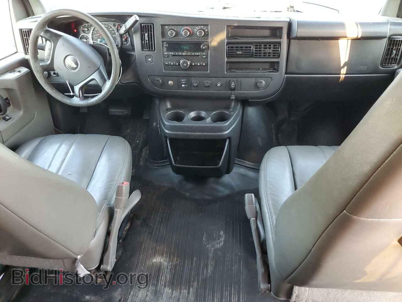 2010 CHEVROLET EXPRESS - VIN: 1GA2GZDG5A1166163 - Фото 8