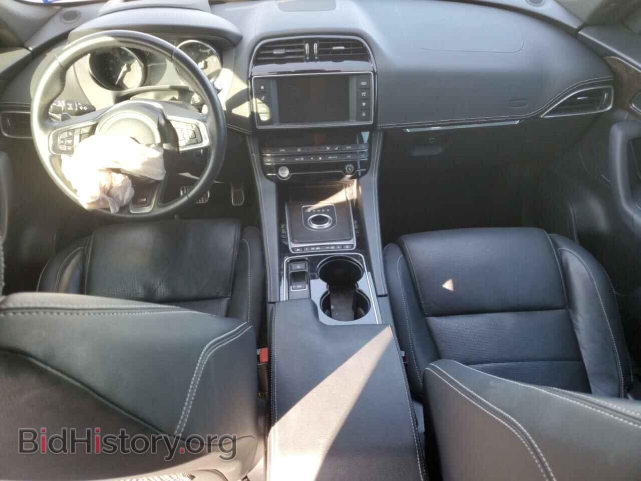 2017 JAGUAR F-PACE - VIN: SADCM2BV0HA887129 - Фото 8