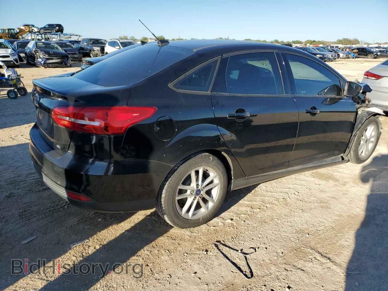 2017 FORD FOCUS - VIN: 1FADP3F2XHL210533 - Photo 3