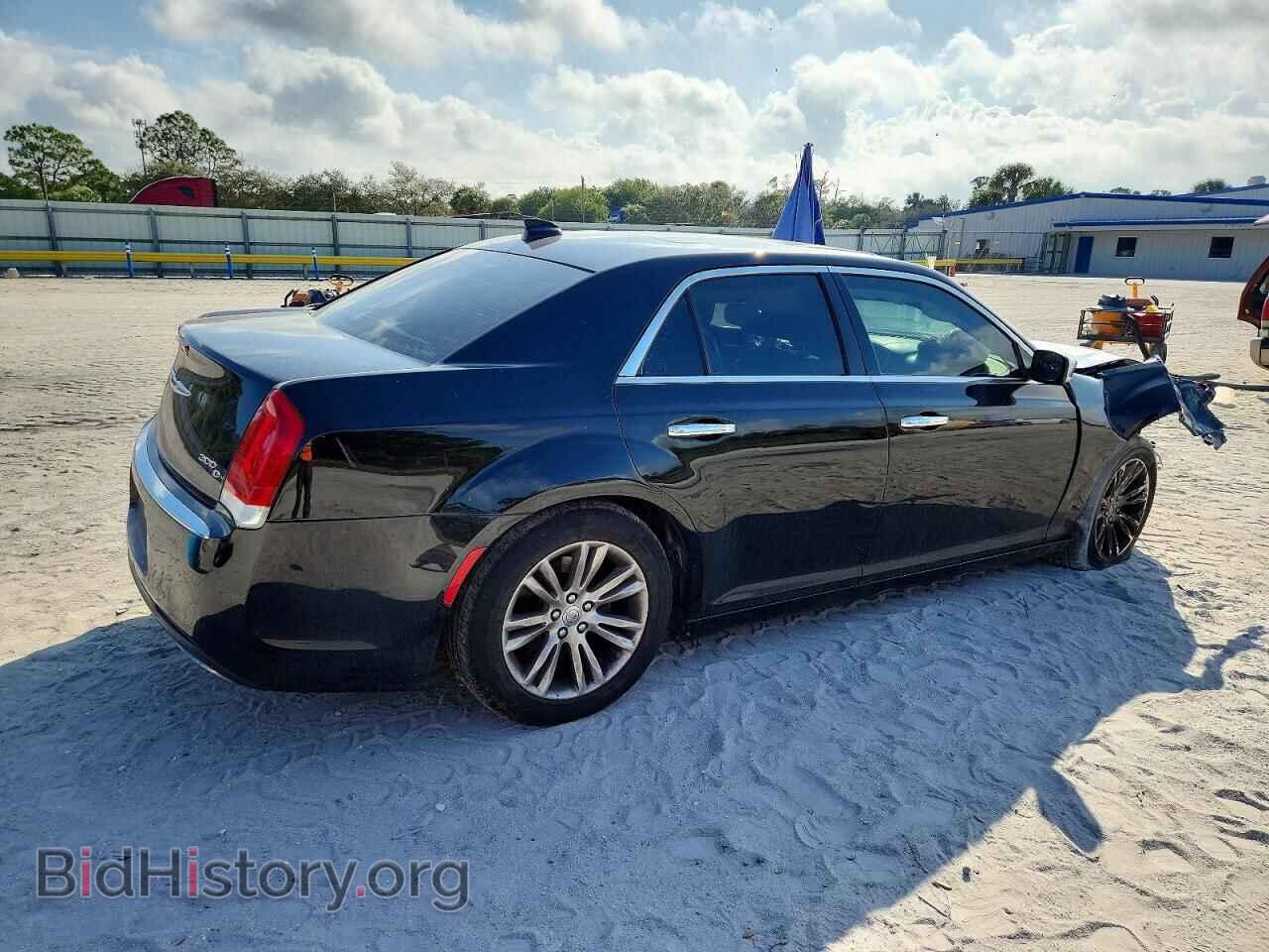 2016 CHRYSLER 300 - VIN: 2C3CCAEGXGH190190 - Фото 3