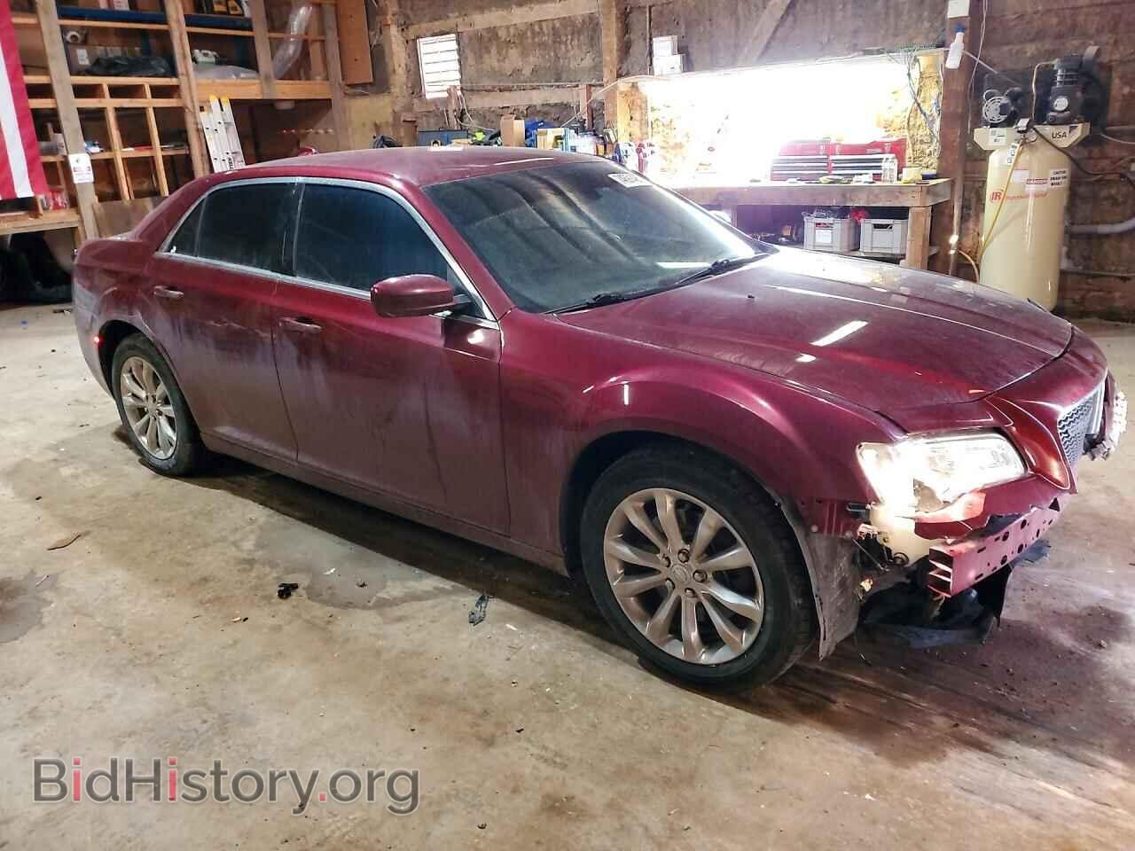 2018 CHRYSLER 300 - VIN: 2C3CCARG7JH118087 - Photo 4