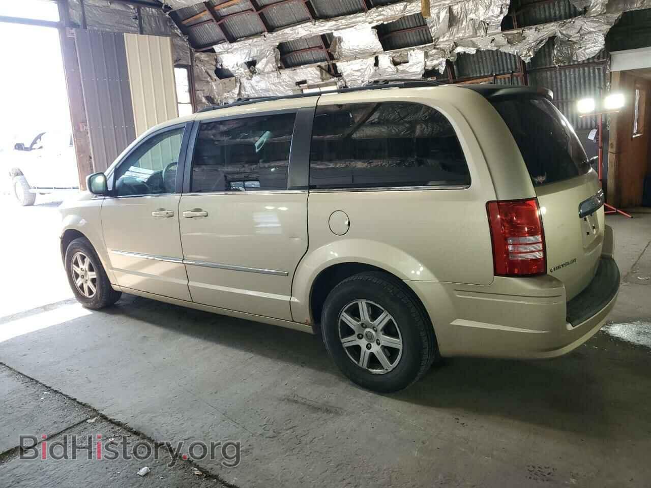 2010 CHRYSLER MINIVAN - VIN: 2A4RR5D12AR381316 - Фото 2