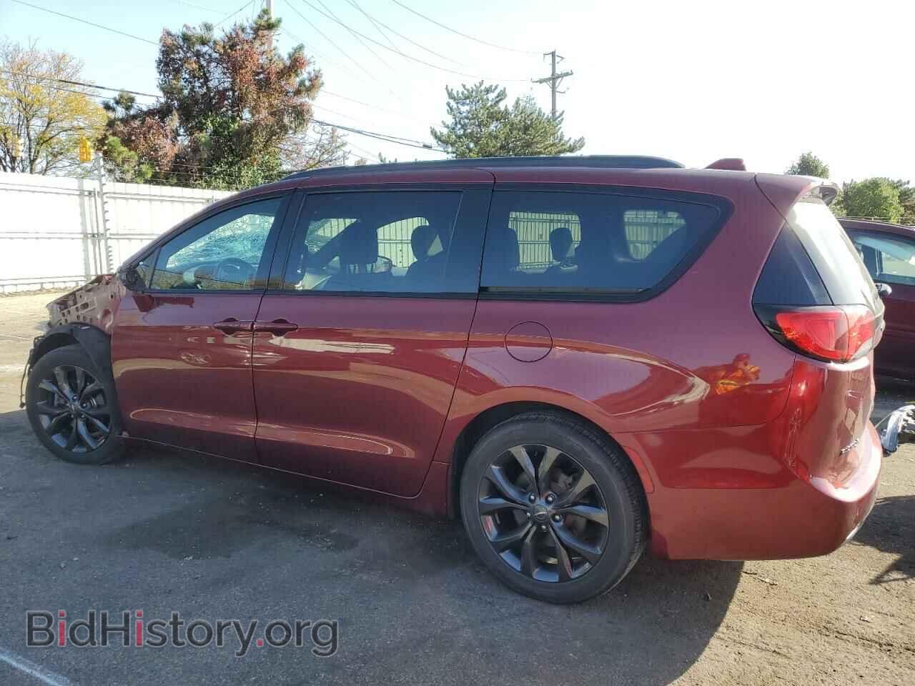 2019 CHRYSLER PACIFICA - VIN: 2C4RC1BGXKR560728 - Фото 2