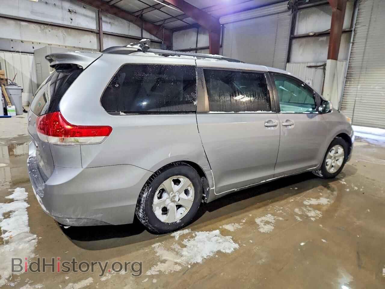 2012 TOYOTA All Models - VIN: 5TDKK3DC4CS208280 - Фото 3