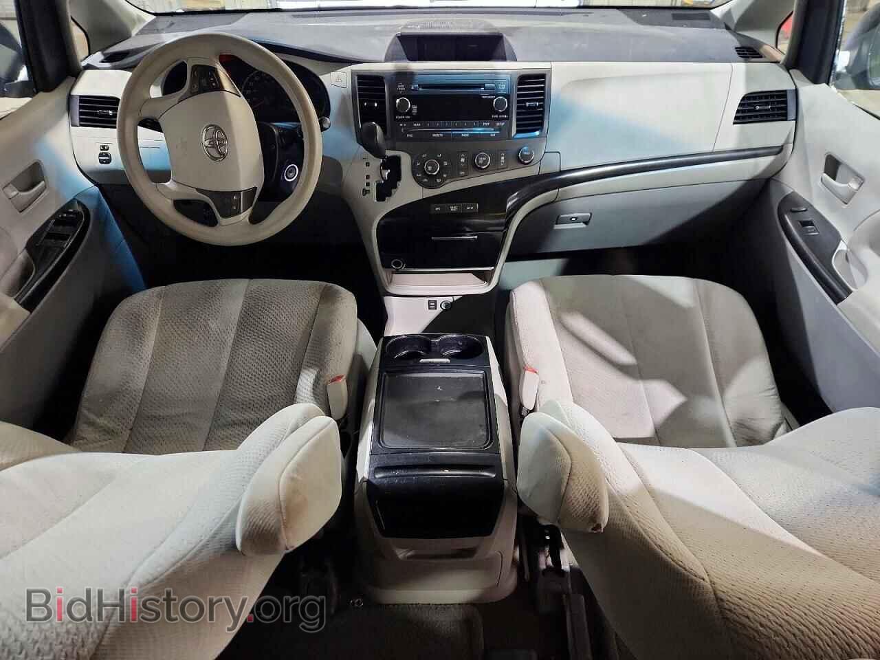 2012 TOYOTA All Models - VIN: 5TDKK3DC4CS208280 - Фото 8