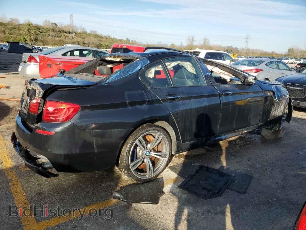 2013 BMW M5 - VIN: WBSFV9C58DC773139 - Фото 3