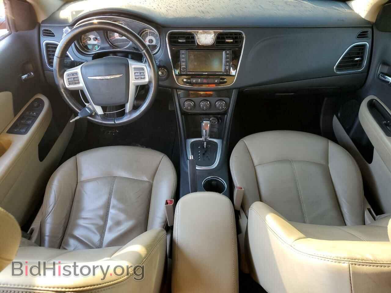 2011 CHRYSLER 200 - VIN: 1C3BC2FB4BN533788 - Фото 8