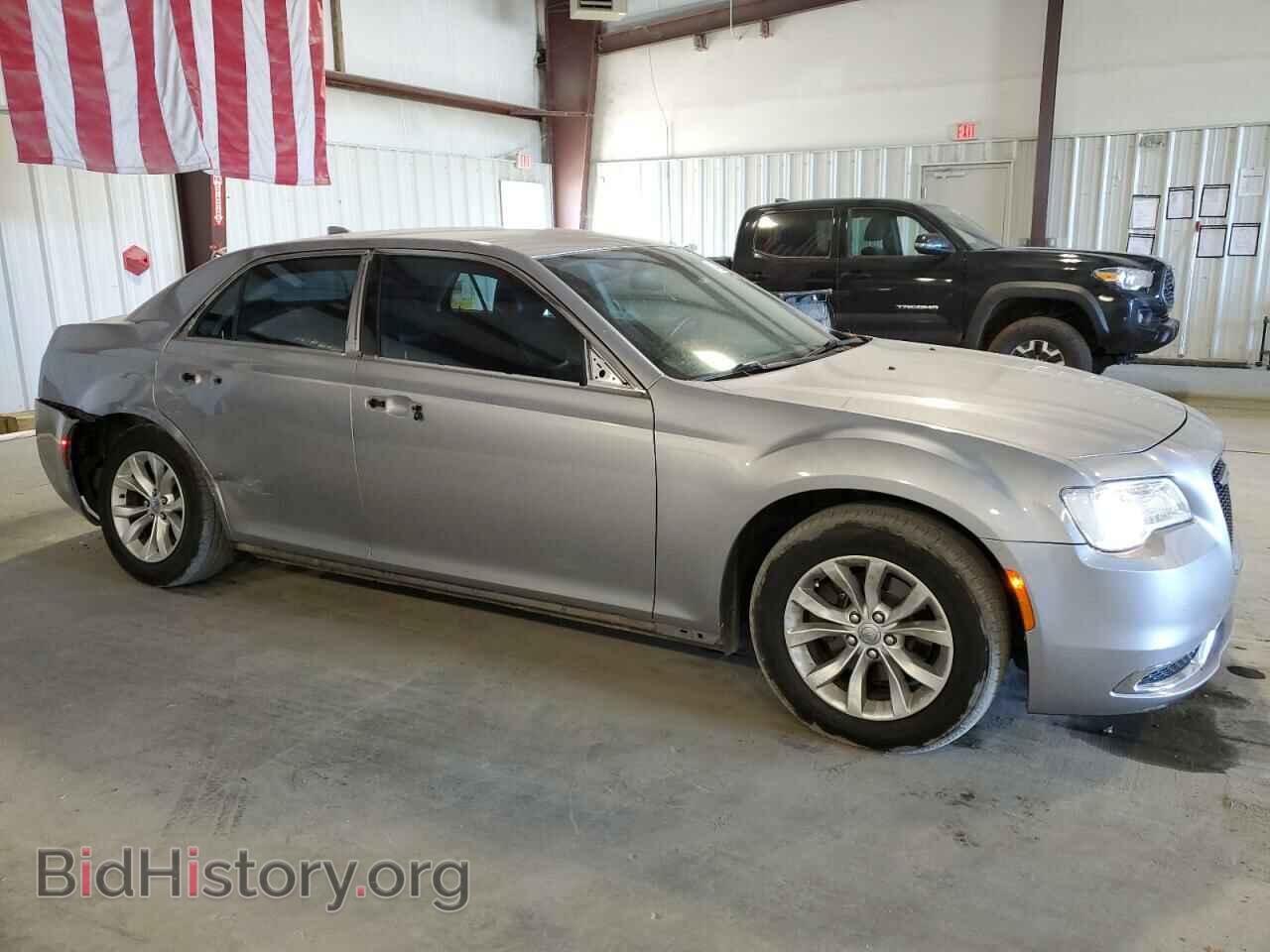 2015 CHRYSLER 300 - VIN: 2C3CCAAG6FH929561 - Фото 4