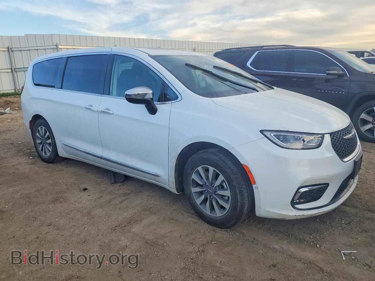 2023 CHRYSLER PACIFICA - VIN: 2C4RC1S79PR612244 - Фото 4