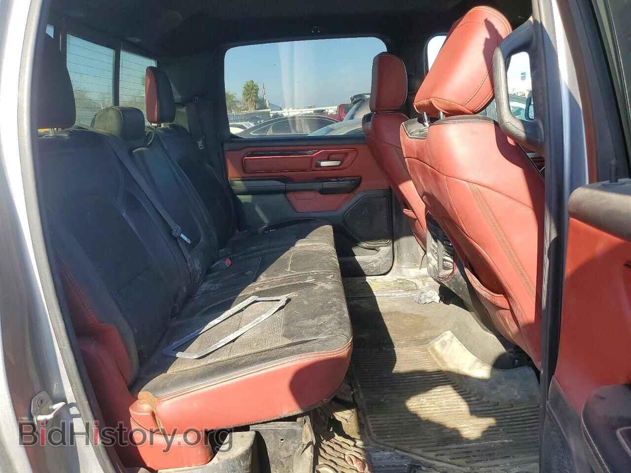 2019 RAM 1500 - VIN: 1C6SRFLT0KN915449 - Фото 10