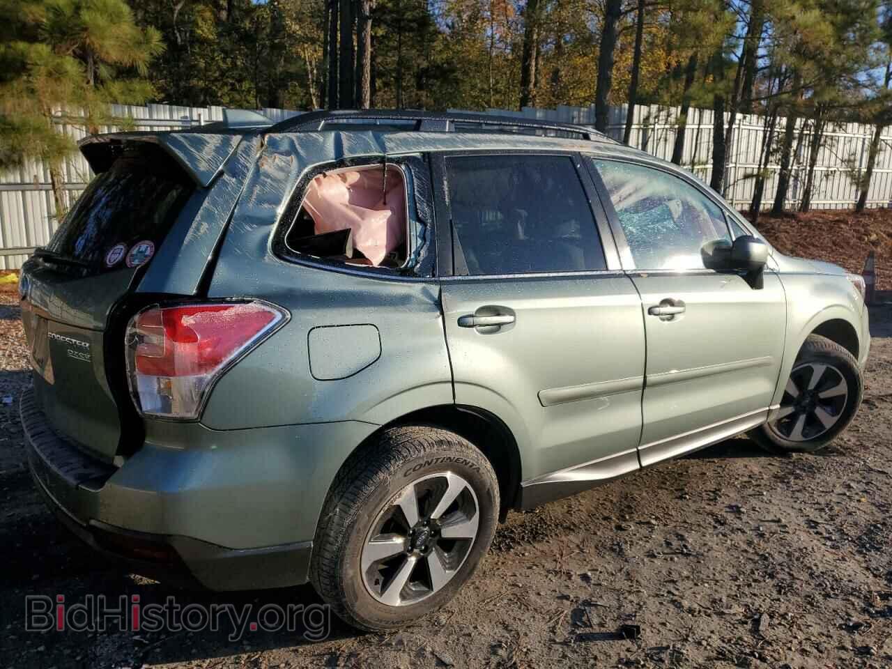 2017 SUBARU FORESTER - VIN: JF2SJARC4HH563348 - Фото 3