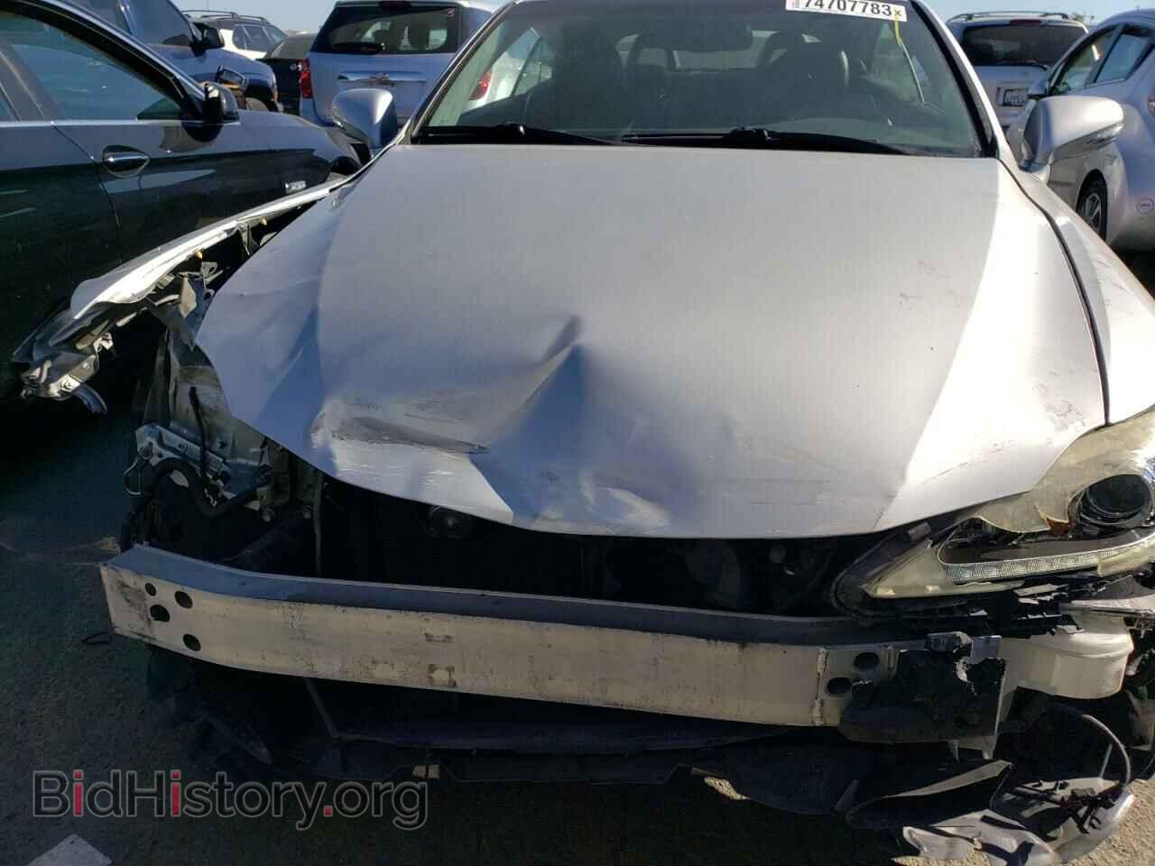2011 LEXUS IS - VIN: JTHFF2C29B2520186 - Фото 5