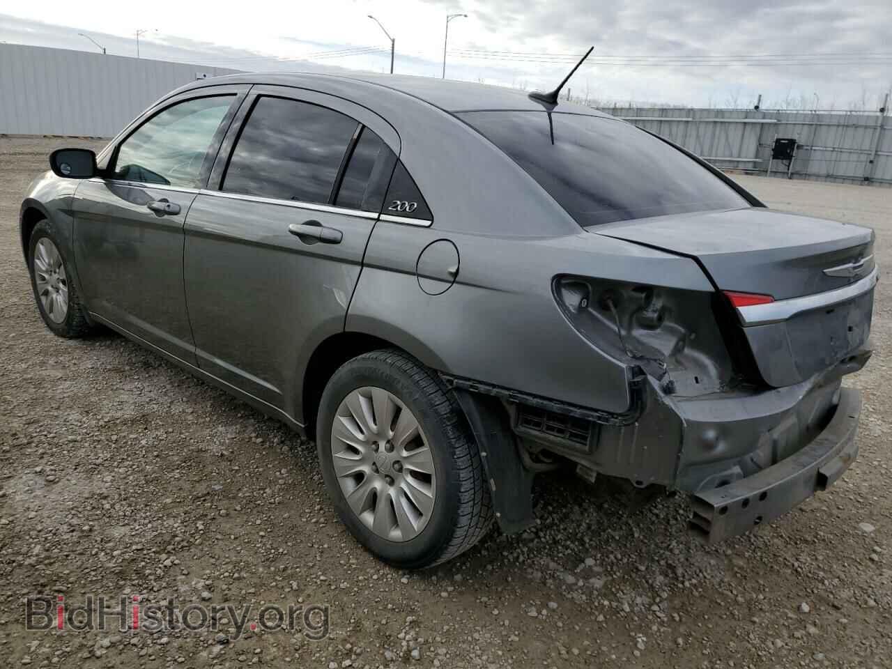 2013 CHRYSLER 200 - VIN: 1C3CCBAB2DN524375 - Фото 2