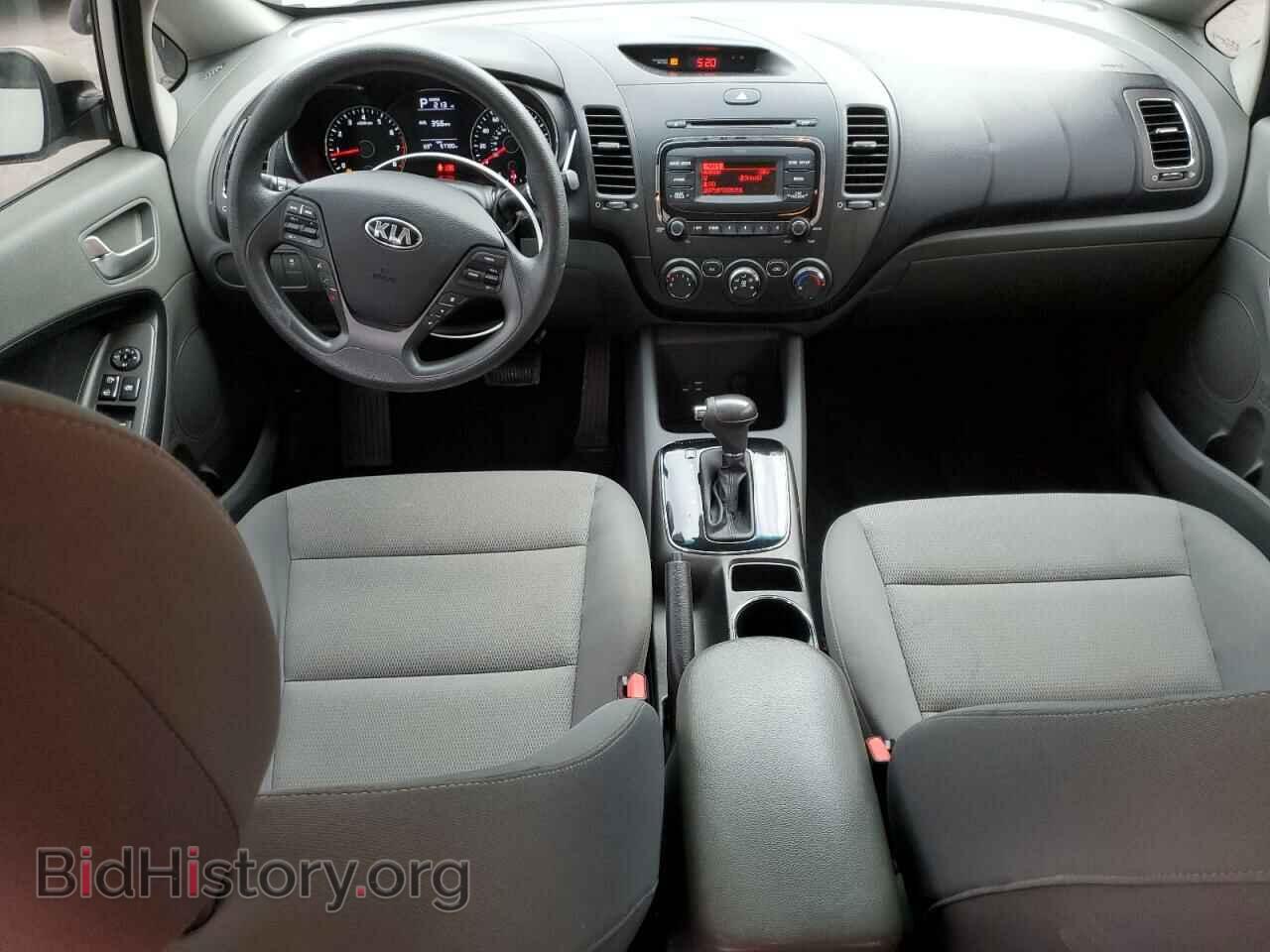 2017 KIA FORTE - VIN: 3KPFK4A77HE115527 - Фото 8
