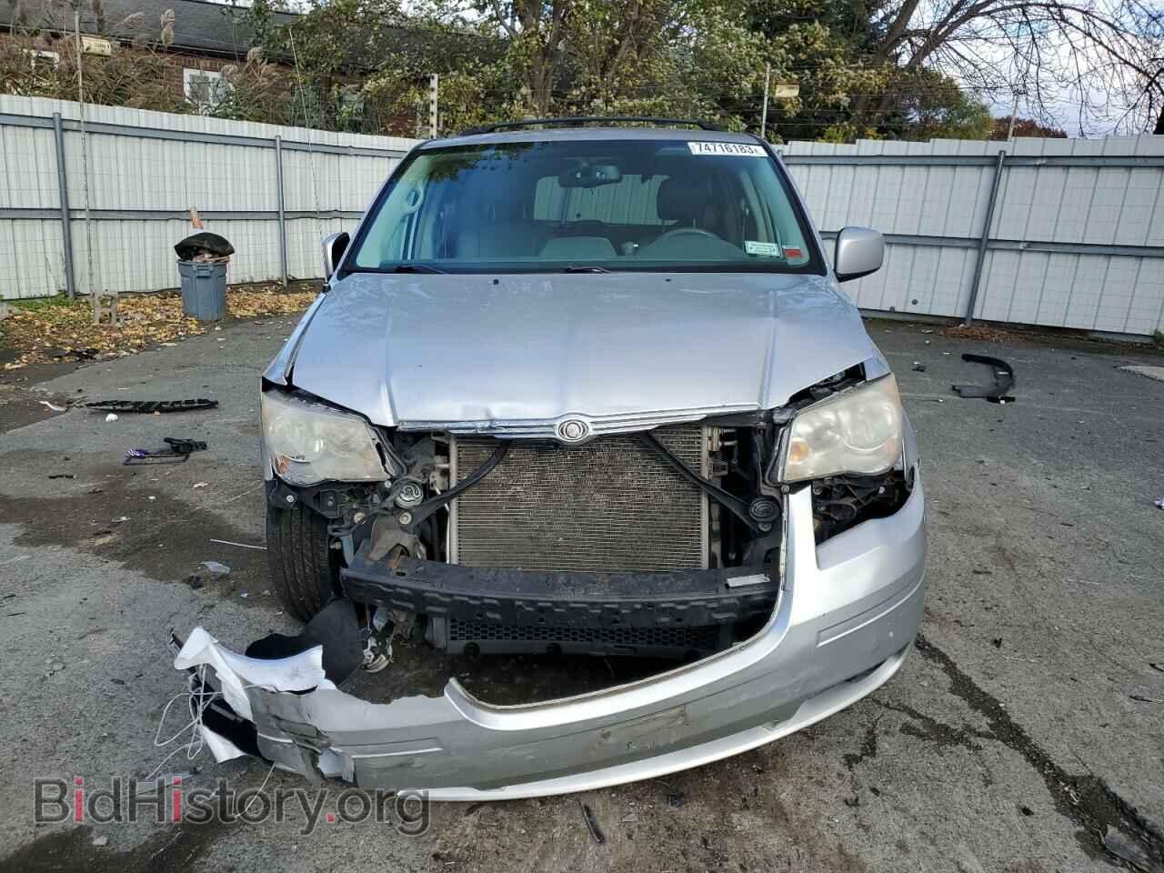 2008 CHRYSLER MINIVAN - VIN: 2A8HR54P28R790943 - Фото 5