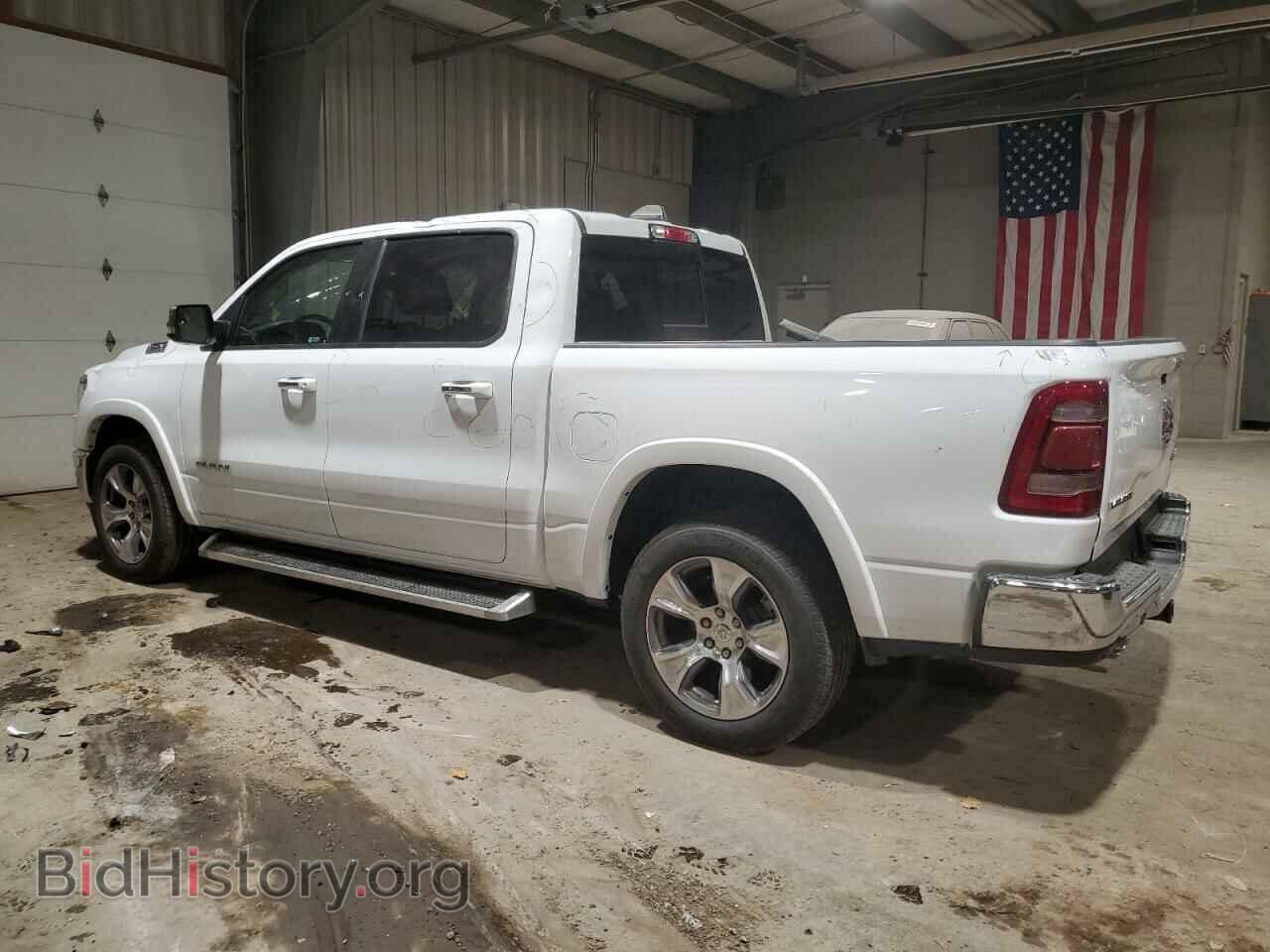 2020 RAM 1500 - VIN: 1C6SRFJT5LN189530 - Фото 2