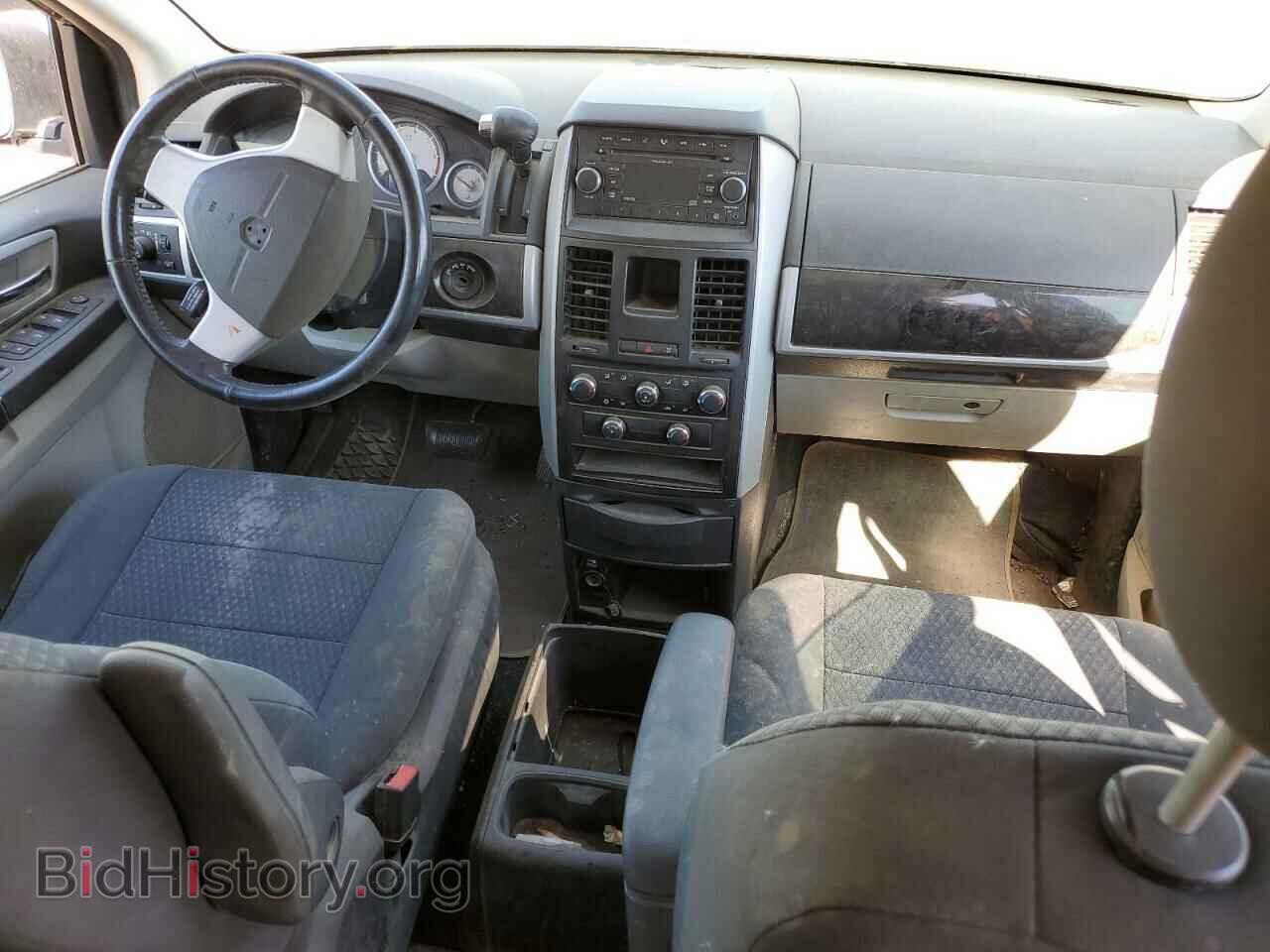 2010 DODGE CARAVAN - VIN: 2D4RN5D10AR119105 - Фото 8