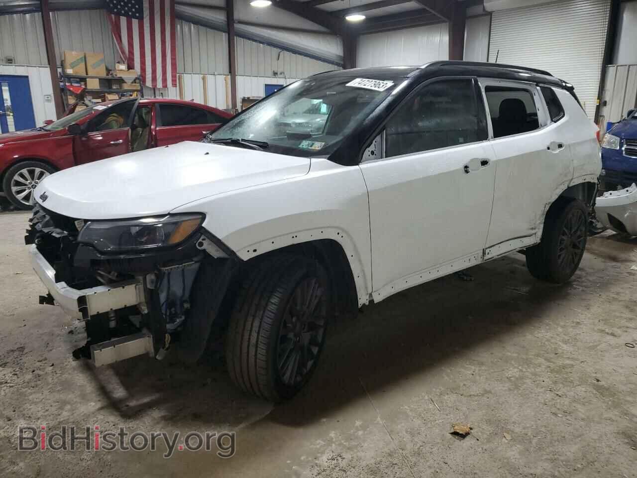 Фотография 3C4NJDCB7NT140564 - JEEP COMPASS 2022