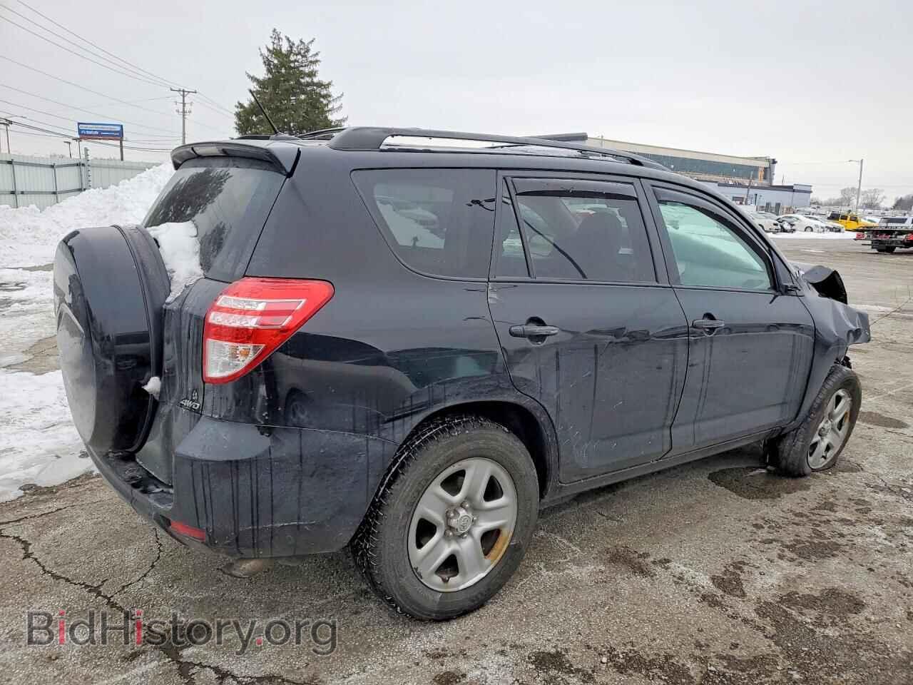 2011 TOYOTA RAV4 - VIN: 2T3BF4DV4BW136778 - Фото 3