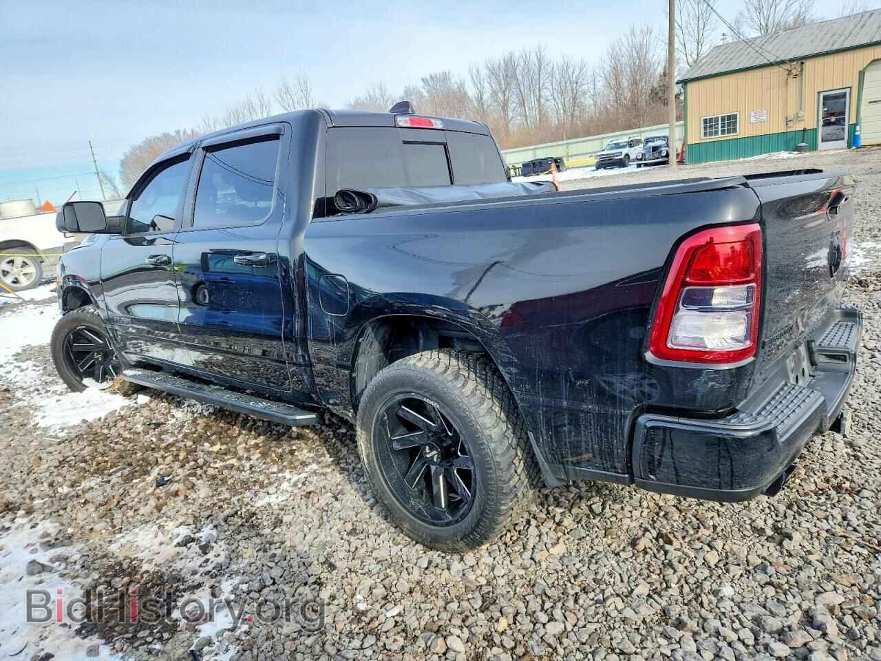 2020 RAM 1500 - VIN: 1C6SRFFT0LN220692 - Фото 2