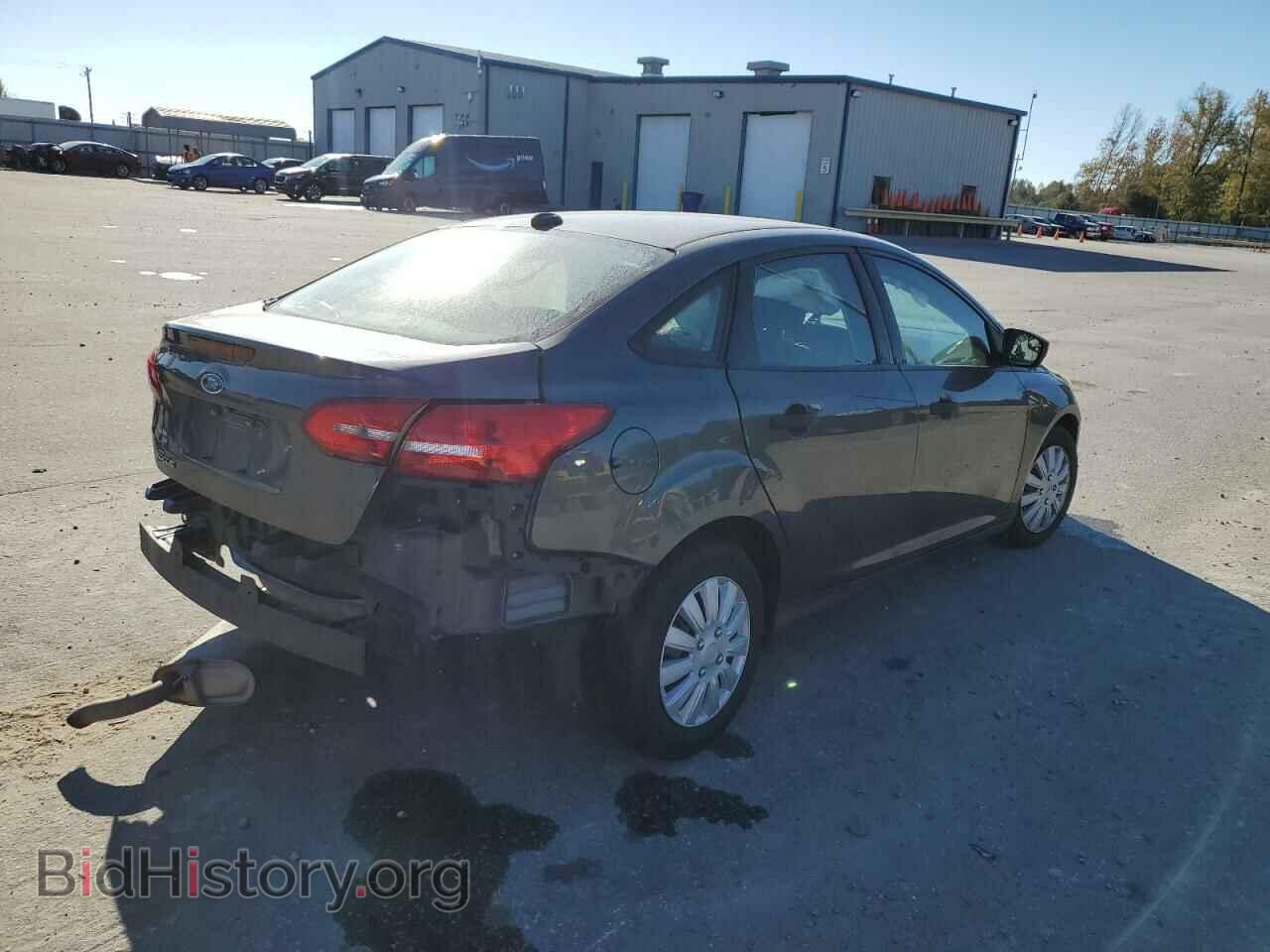 2017 FORD FOCUS - VIN: 1FADP3E24HL234828 - Фото 3