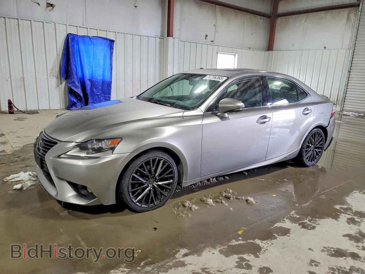 Фотография JTHCF1D25F5020719 - LEXUS IS 2015