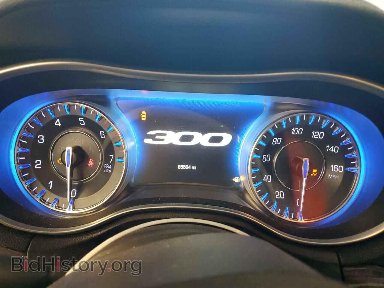 2016 CHRYSLER 300 - VIN: 2C3CCAET0GH145224 - Фото 9