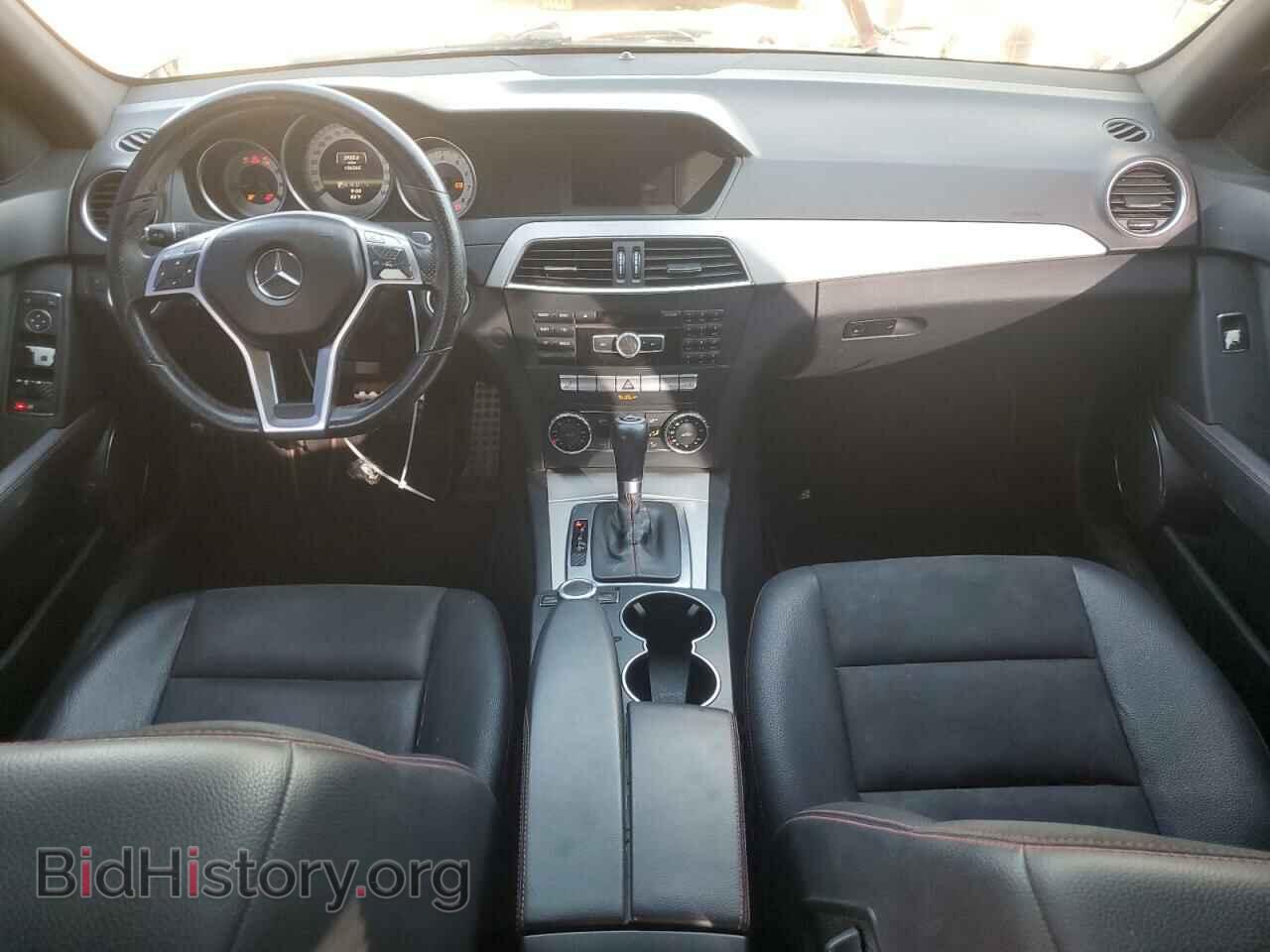 2013 MERCEDES-BENZ C-CLASS - VIN: WDDGF4HB3DR301251 - Фото 8