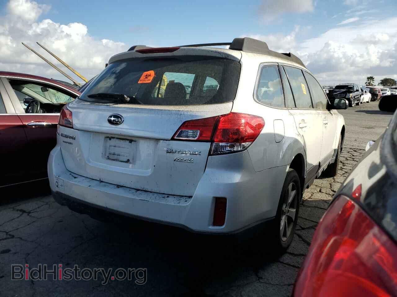 2014 SUBARU OUTBACK - VIN: 4S4BRBAC3E3239420 - Фото 3