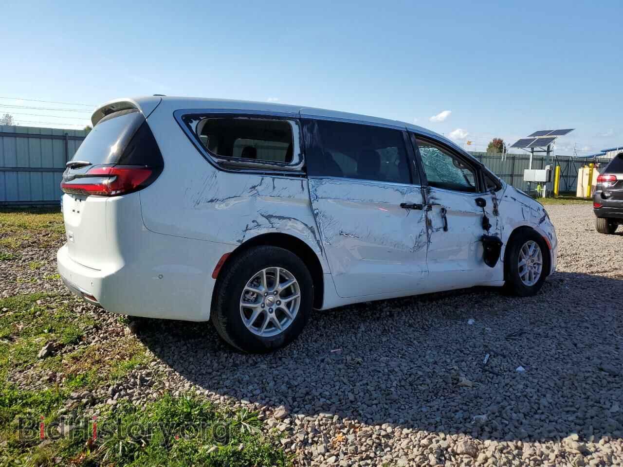 2024 CHRYSLER PACIFICA - VIN: 2C4RC1BG3RR111319 - Фото 3