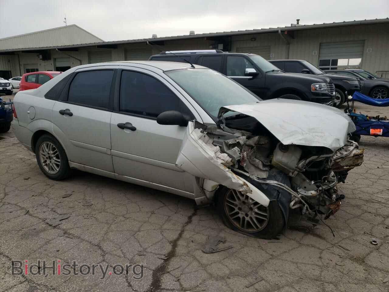 2007 FORD FOCUS - VIN: 1FAFP34N37W175031 - Фото 4