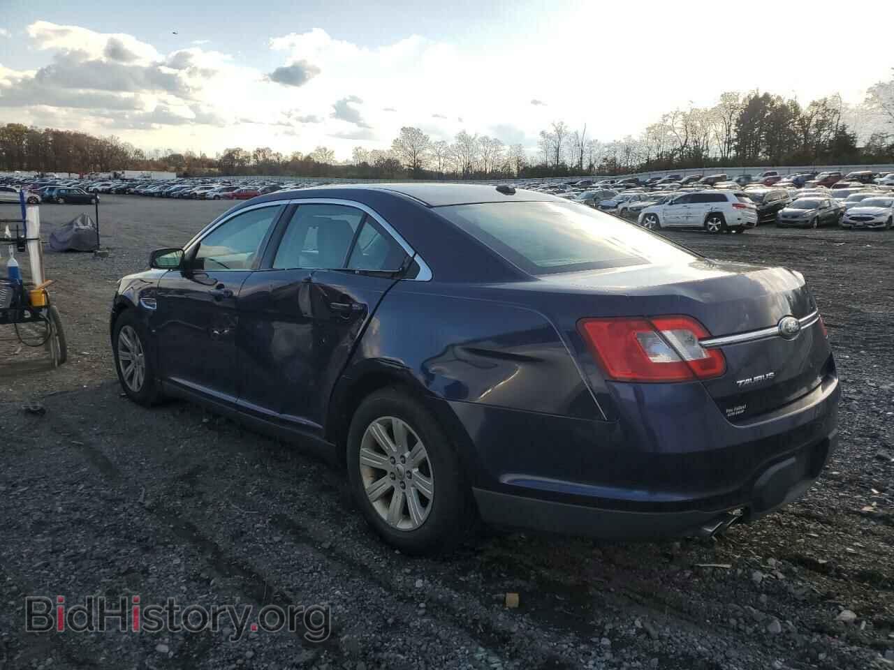 2011 FORD TAURUS - VIN: 1FAHP2DW2BG100531 - Photo 2