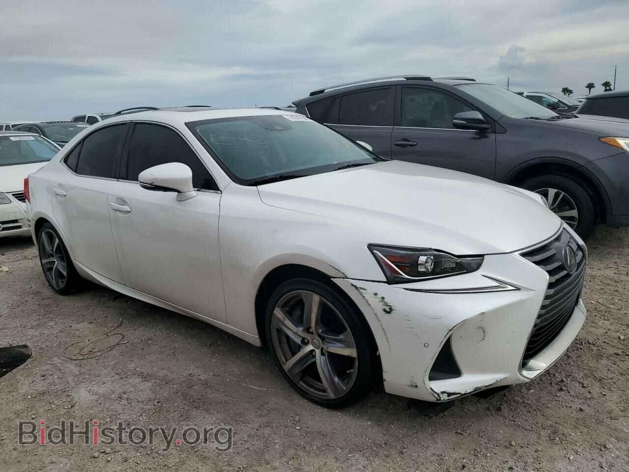 2018 LEXUS IS - VIN: JTHBA1D28J5067441 - Photo 4