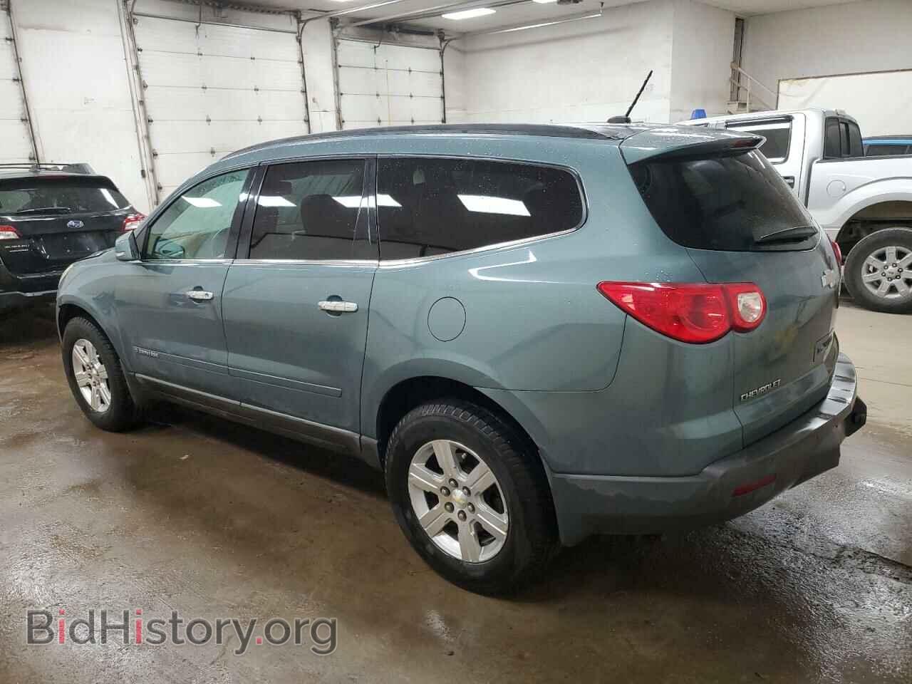 2009 CHEVROLET TRAVERSE - VIN: 1GNER23D49S143466 - Фото 2
