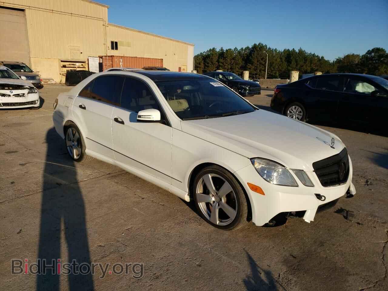 2011 MERCEDES-BENZ E-CLASS - VIN: WDDHF5GB3BA288637 - Фото 4