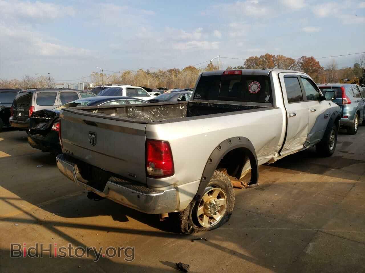 2011 DODGE All Models - VIN: 3D7UT2CL5BG561387 - Фото 3