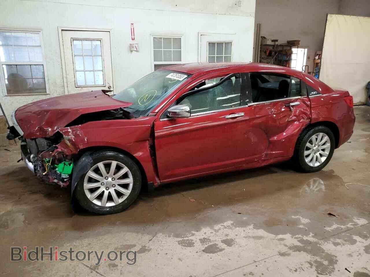 Photo 1C3CCBCG5DN744070 - CHRYSLER 200 2013