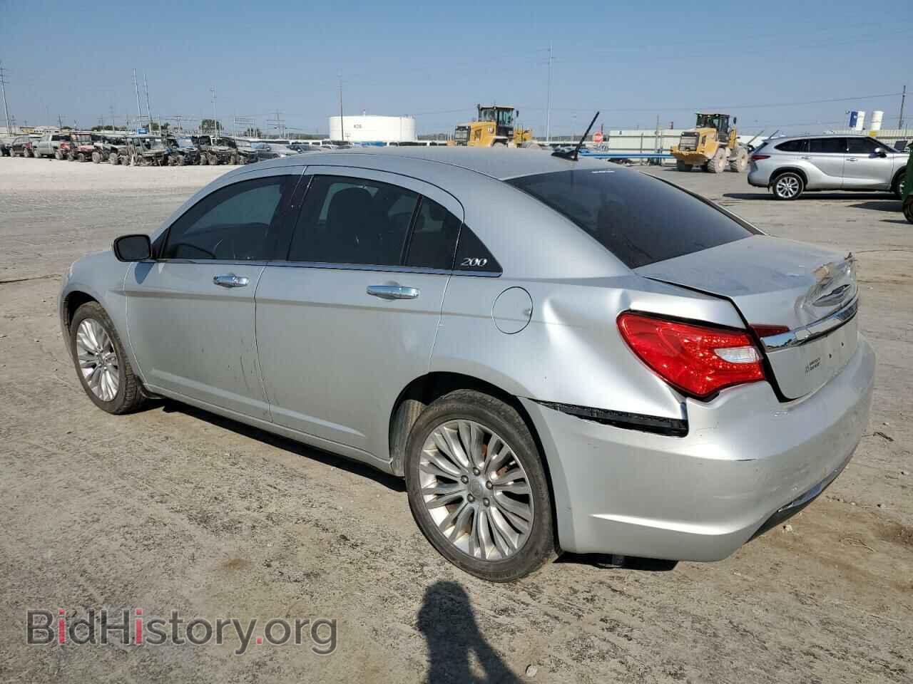 2012 CHRYSLER 200 - VIN: 1C3CCBCB7CN121617 - Фото 2