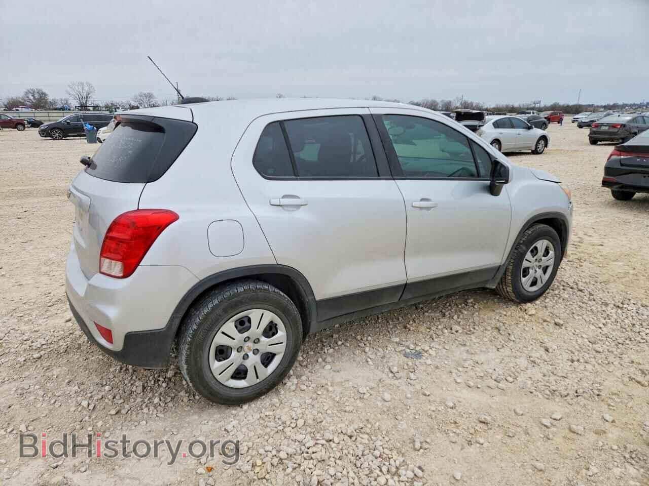 2018 CHEVROLET TRAX - VIN: KL7CJKSB3JB722375 - Фото 3